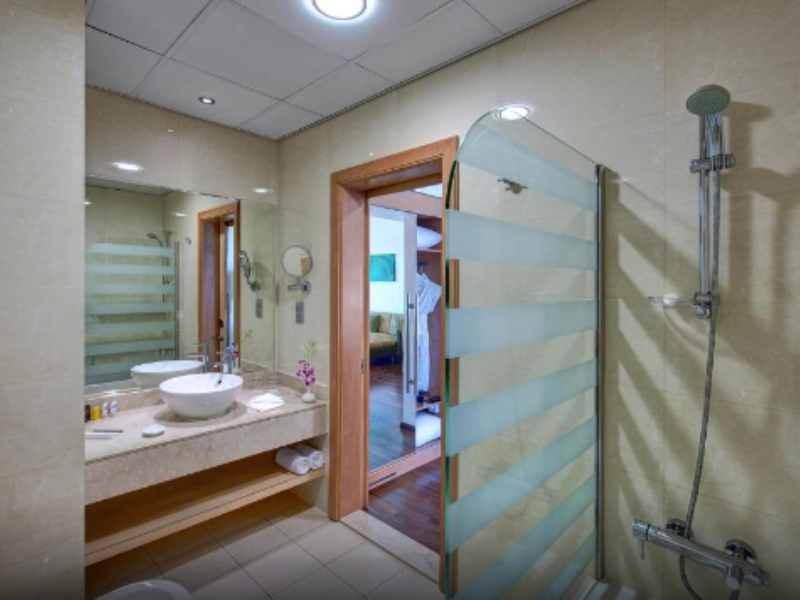Al Khoory Executive Hotel image