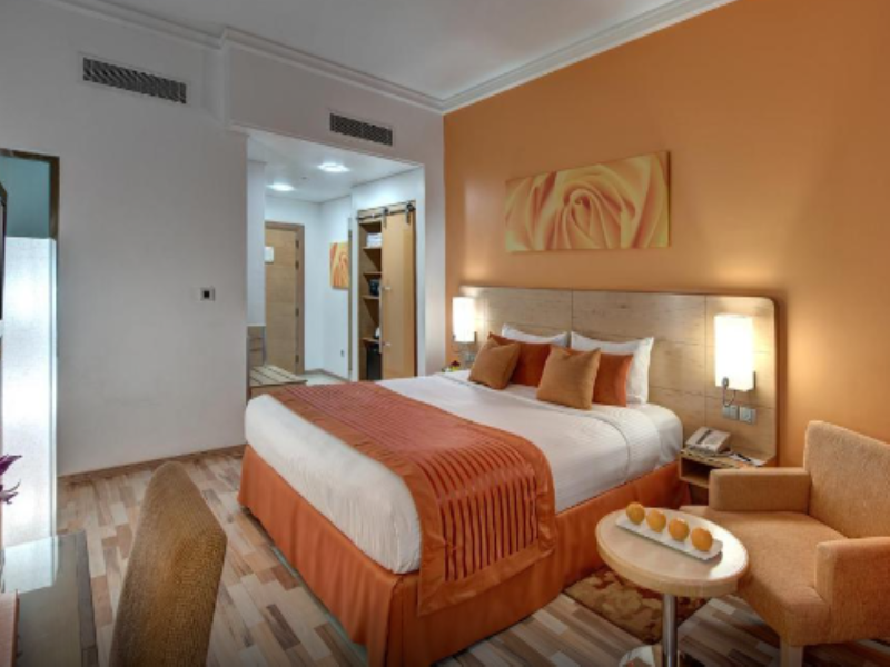 Al Khoory Executive Hotel — exterior view