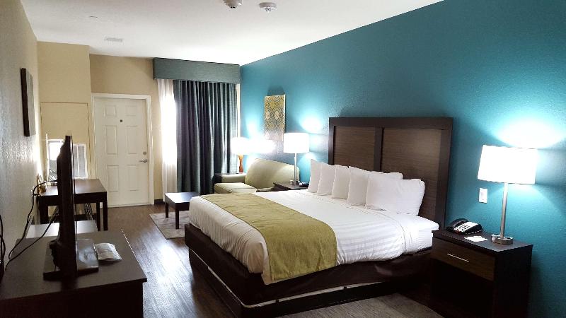 Best Western Plus Galveston Suites image