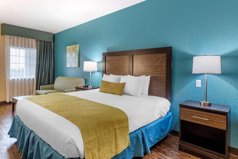 Best Western Plus Galveston Suites image