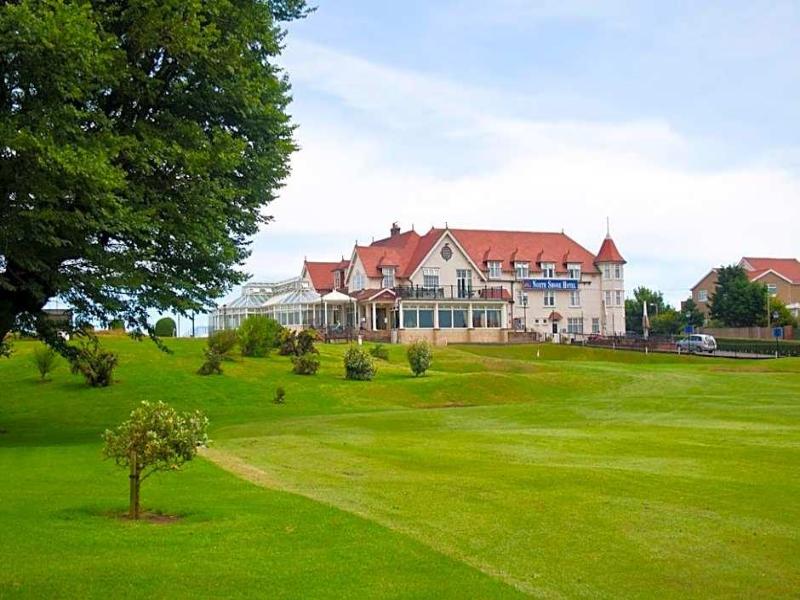 North Shore Hotel image