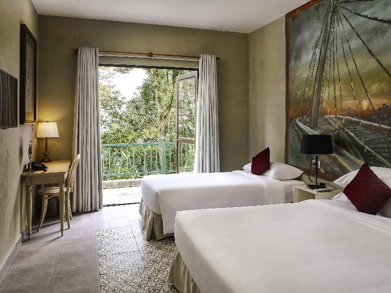 Mercure Danang French Village Bana Hills image