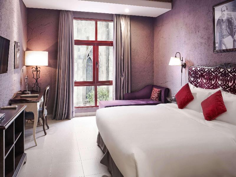 Mercure Danang French Village Bana Hills image