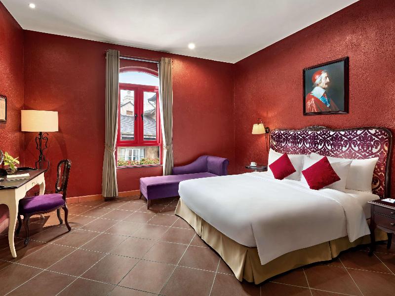 Mercure Danang French Village Bana Hills image