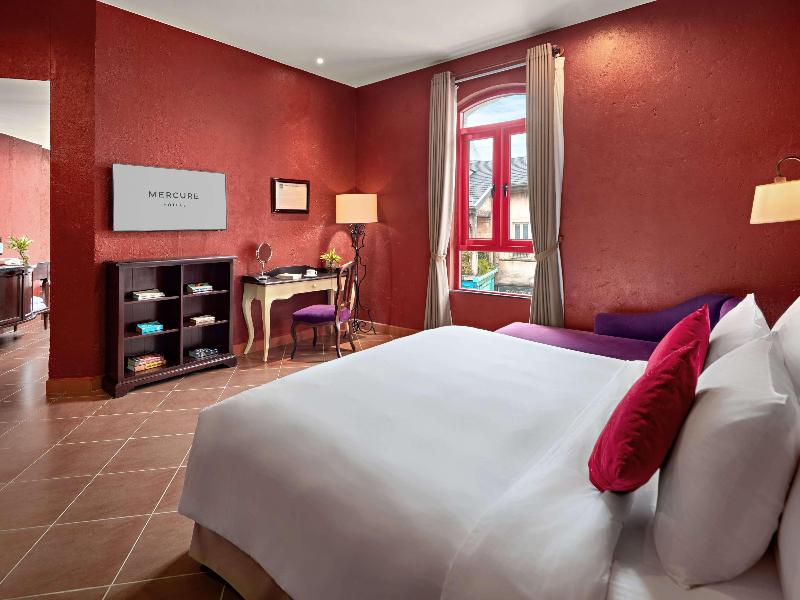 Mercure Danang French Village Bana Hills image