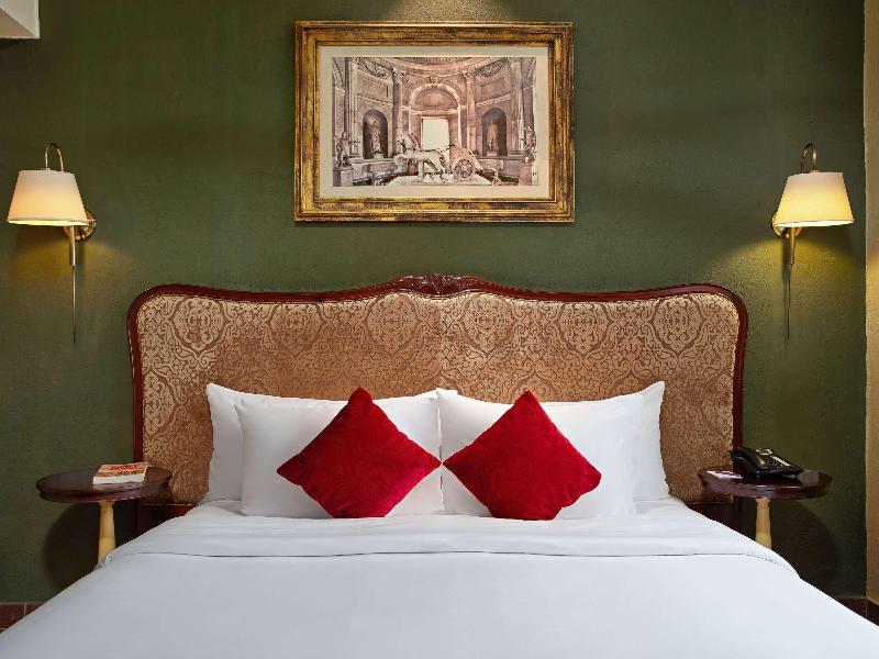 Mercure Danang French Village Bana Hills image