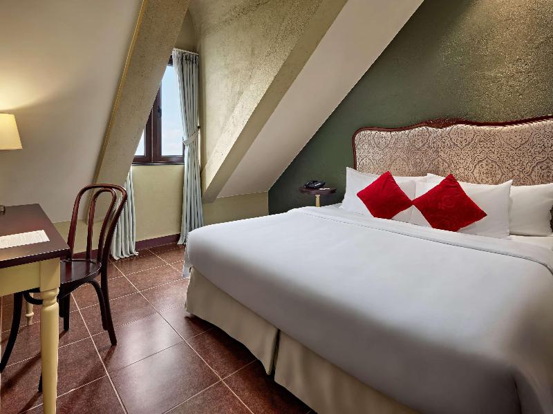 Mercure Danang French Village Bana Hills image