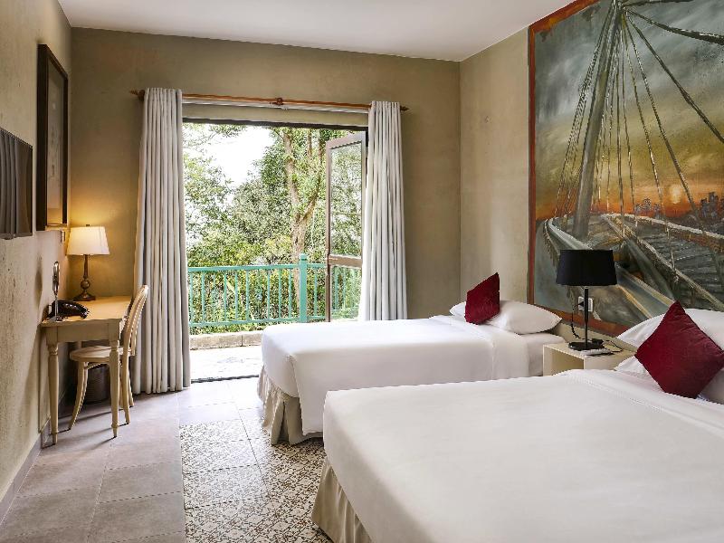 Mercure Danang French Village Bana Hills image