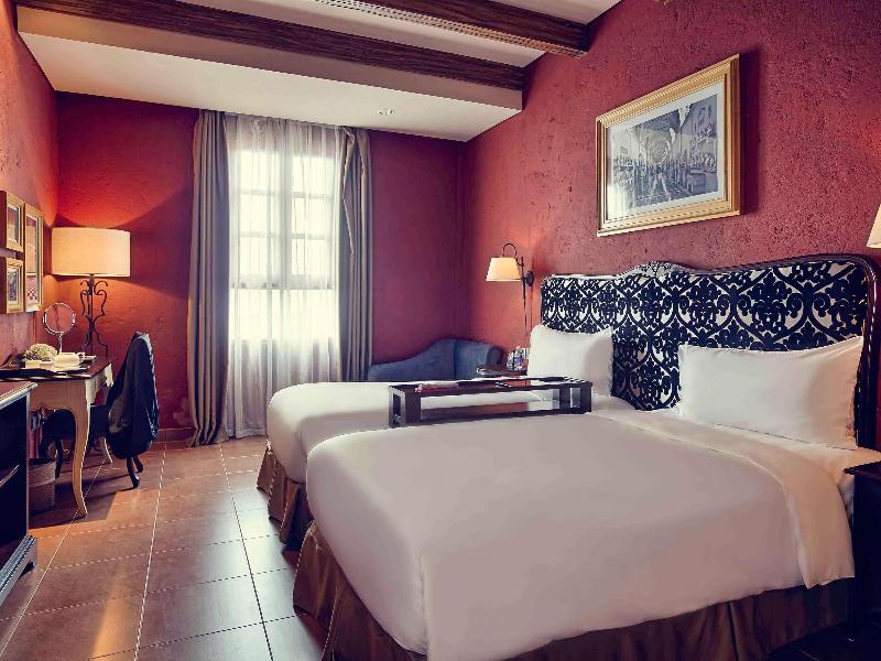 Mercure Danang French Village Bana Hills image