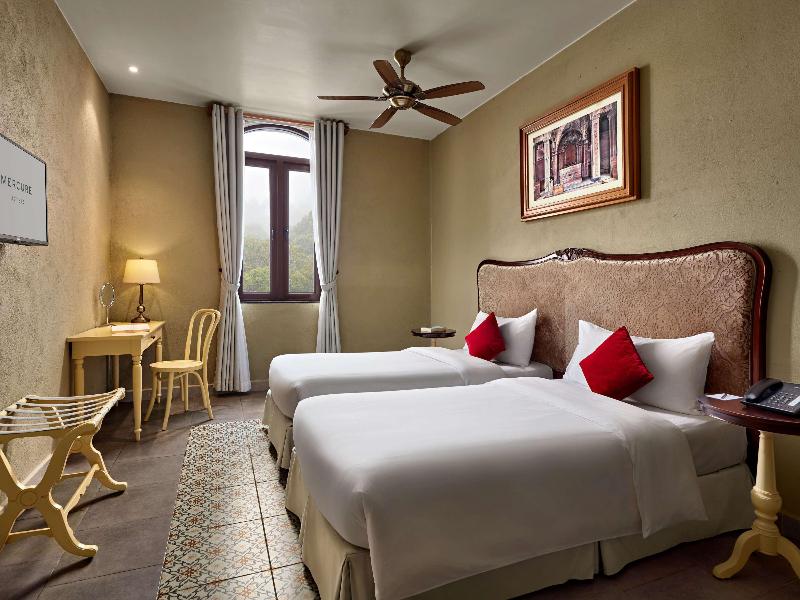 Mercure Danang French Village Bana Hills image