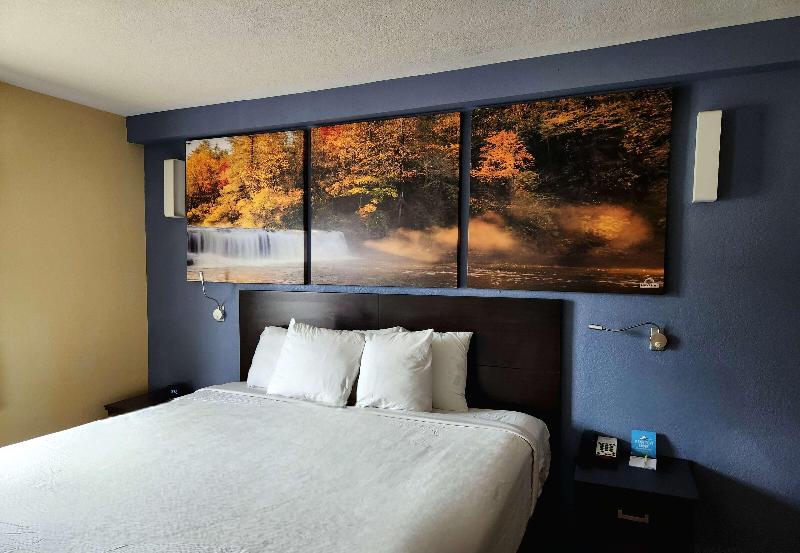 Days Inn By Wyndham New Orleans Pontchartrain image