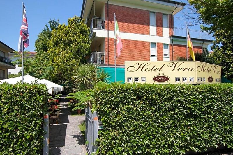 Hotel Vera image