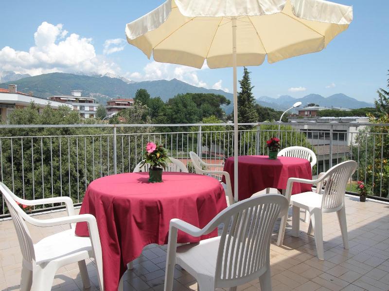Hotel Vera image