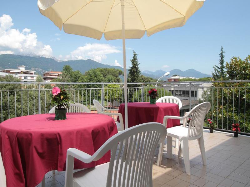 Hotel Vera image