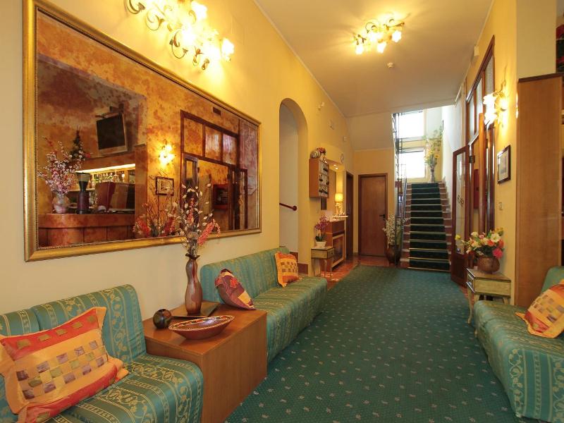 Hotel Vera image