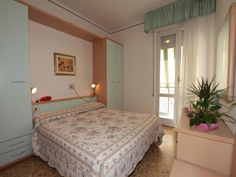 Hotel Vera image