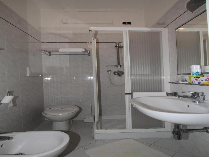Hotel Vera image