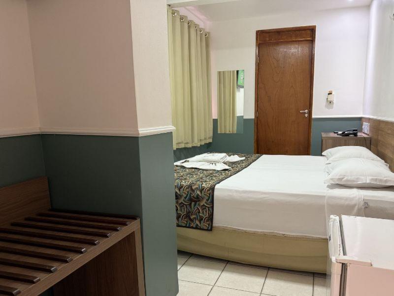 Abrolhos Praia Hotel image