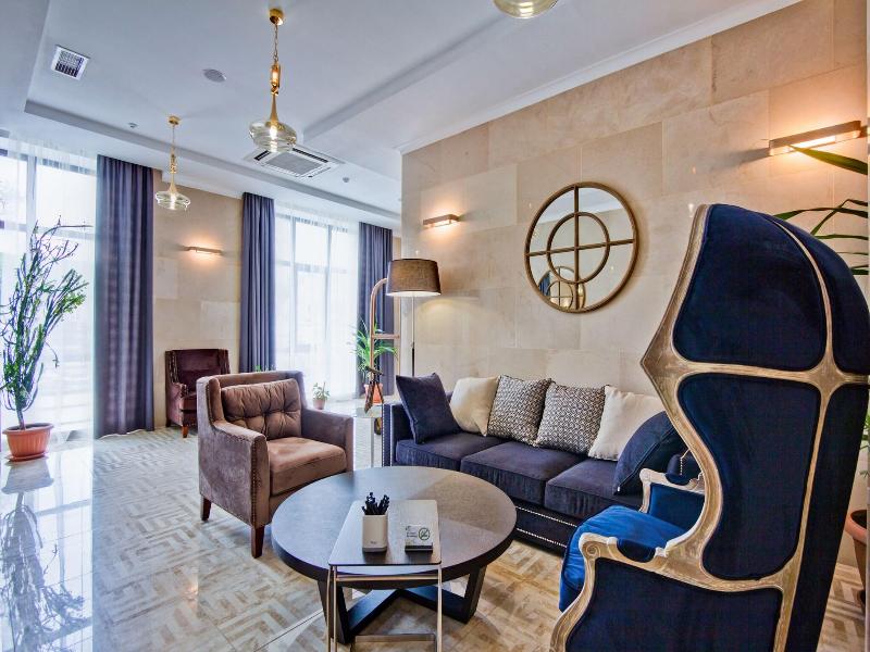 Garden Hotel image