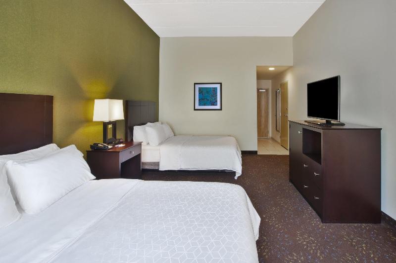 Holiday Inn Express & Suites Geneva Finger Lakes photo 18