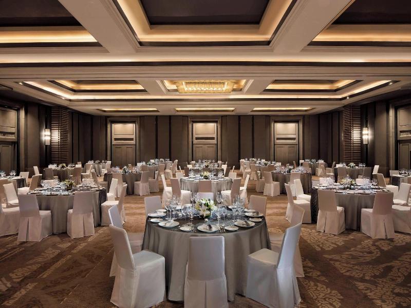 Marriott Marquis Bangkok Queen's Park image