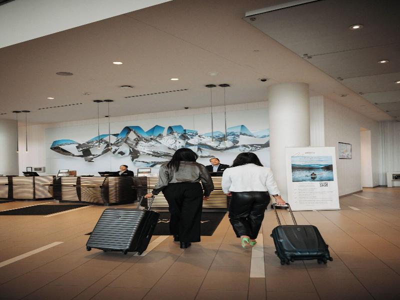 Calgary Airport Marriott In-Terminal Hotel image