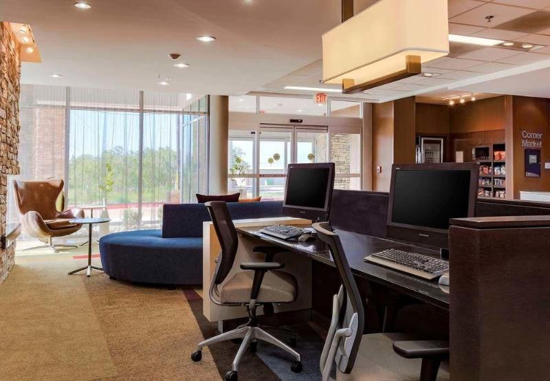 Fairfield Inn & Suites Snyder image