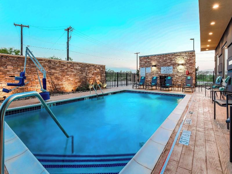 Fairfield Inn & Suites Snyder image