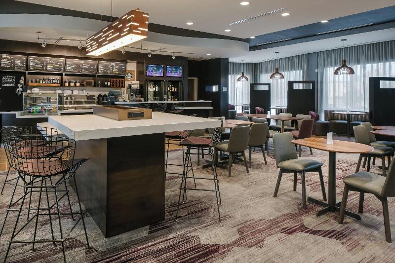 Courtyard Omaha Bellevue at Beardmore Event Center image