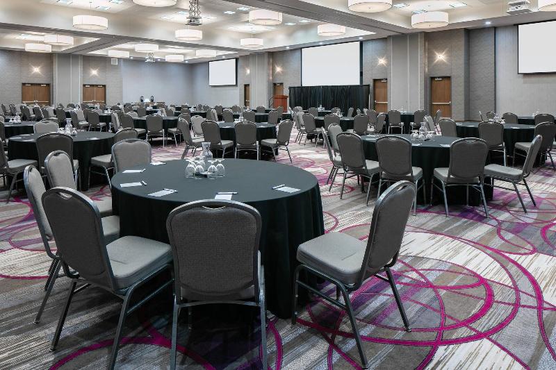 Courtyard Omaha Bellevue at Beardmore Event Center image