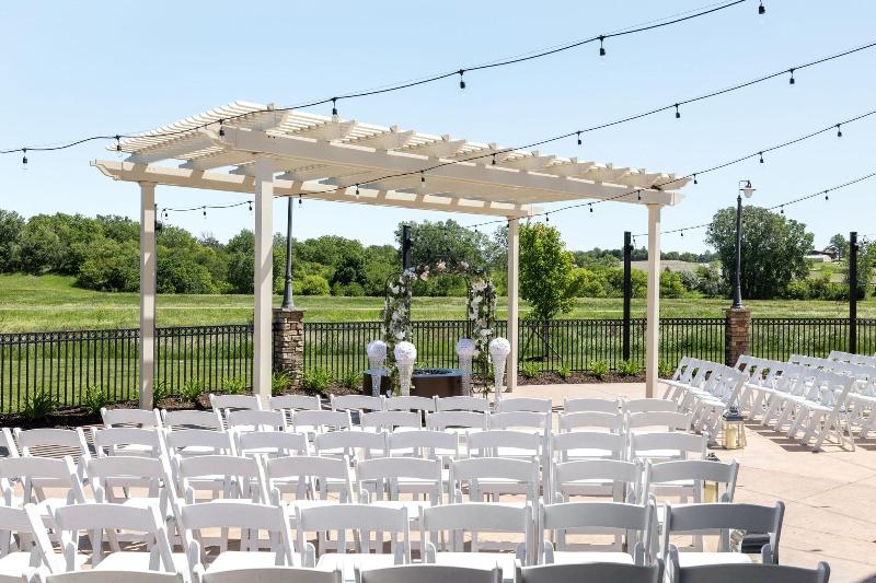 Courtyard Omaha Bellevue at Beardmore Event Center image