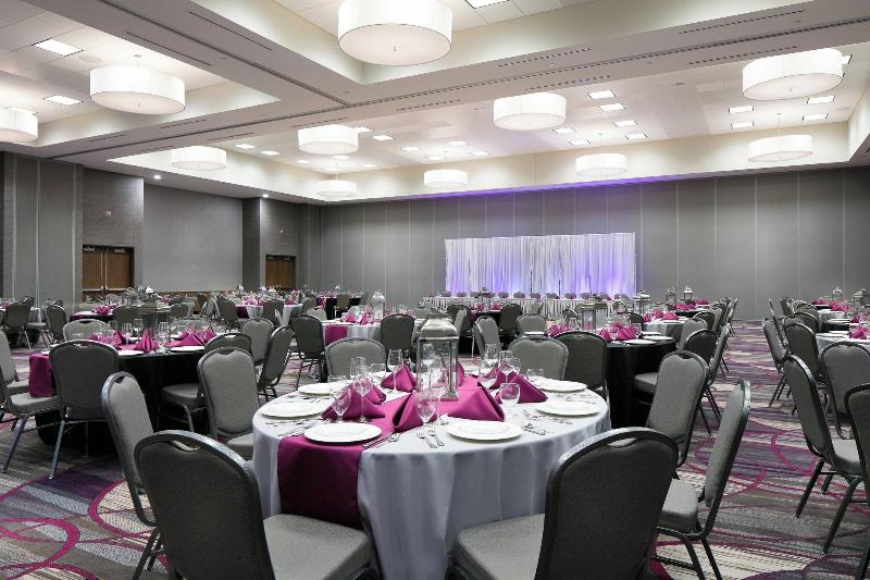 Courtyard Omaha Bellevue at Beardmore Event Center image