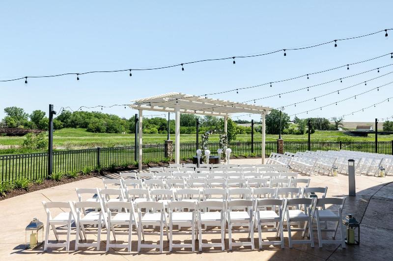 Courtyard Omaha Bellevue at Beardmore Event Center image