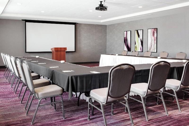 Courtyard Omaha Bellevue at Beardmore Event Center image