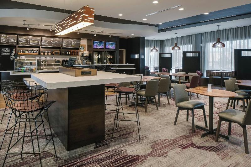 Courtyard Omaha Bellevue at Beardmore Event Center image