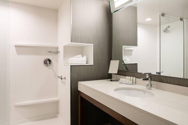 Courtyard Omaha Bellevue at Beardmore Event Center image