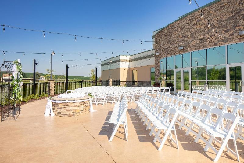 Courtyard Omaha Bellevue at Beardmore Event Center image