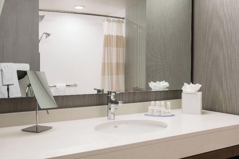 Courtyard Omaha Bellevue at Beardmore Event Center image