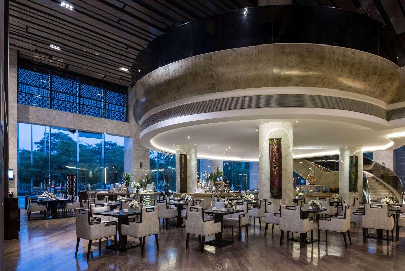 Ramada Plaza Liuzhou Liudong image