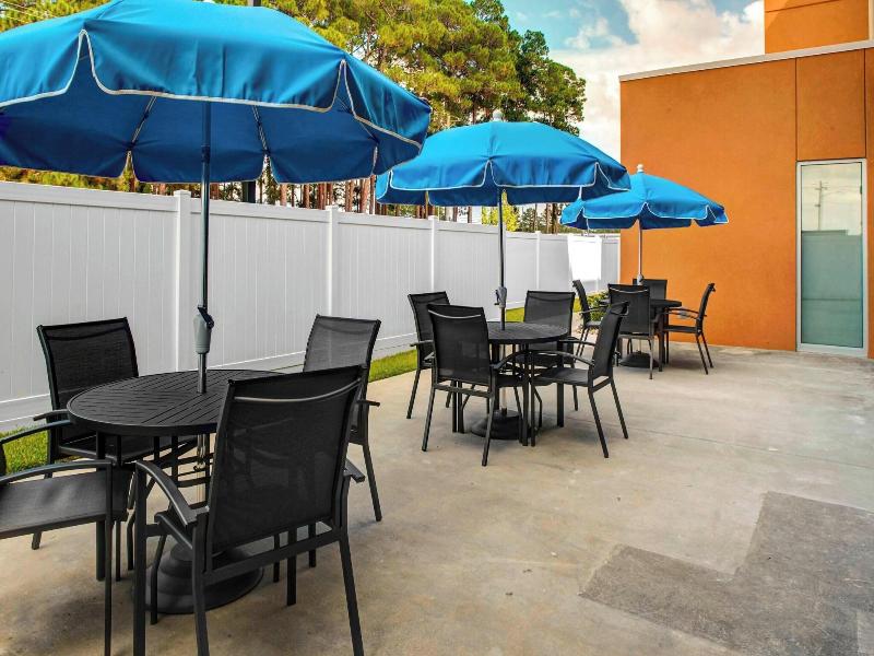 Fairfield Inn & Suites Douglas image