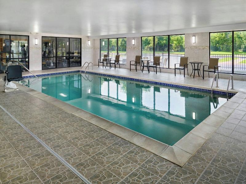 TownePlace Suites Detroit Troy image