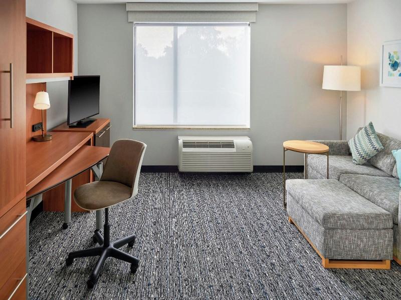 TownePlace Suites Detroit Troy image