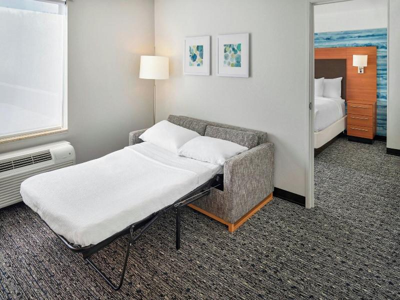 TownePlace Suites Detroit Troy image