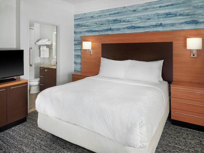 TownePlace Suites Detroit Troy image