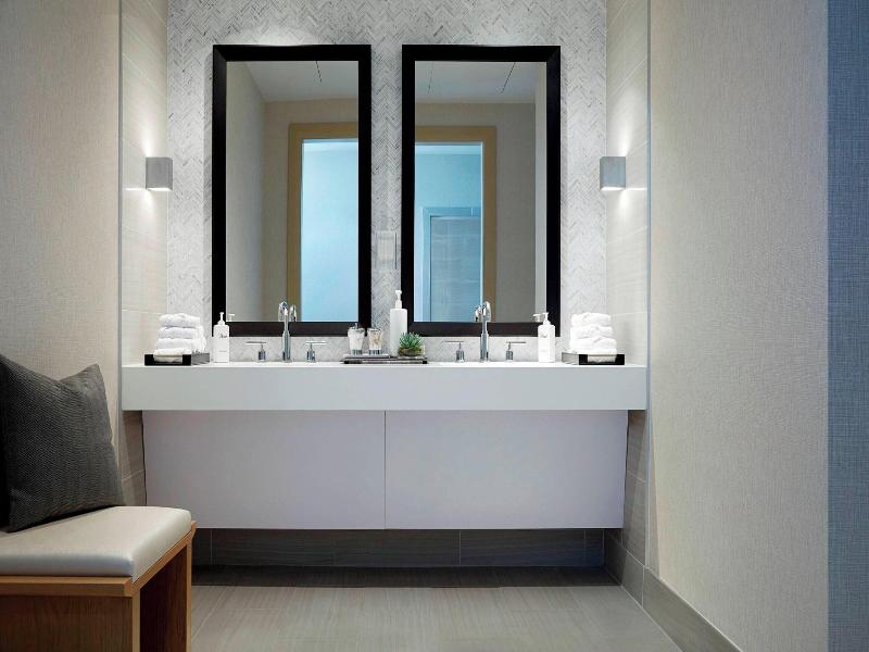 Marriott Marquis Houston image