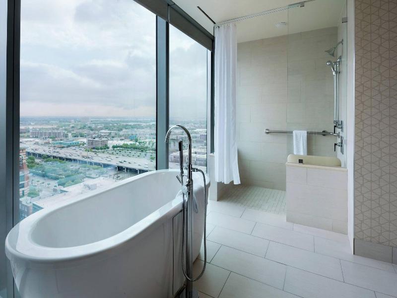 Marriott Marquis Houston image