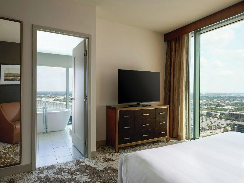Marriott Marquis Houston image