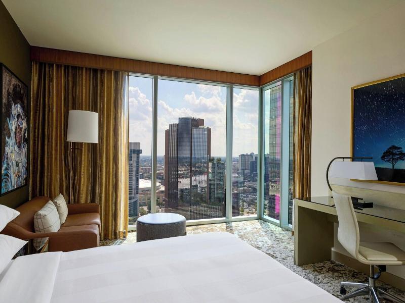 Marriott Marquis Houston image