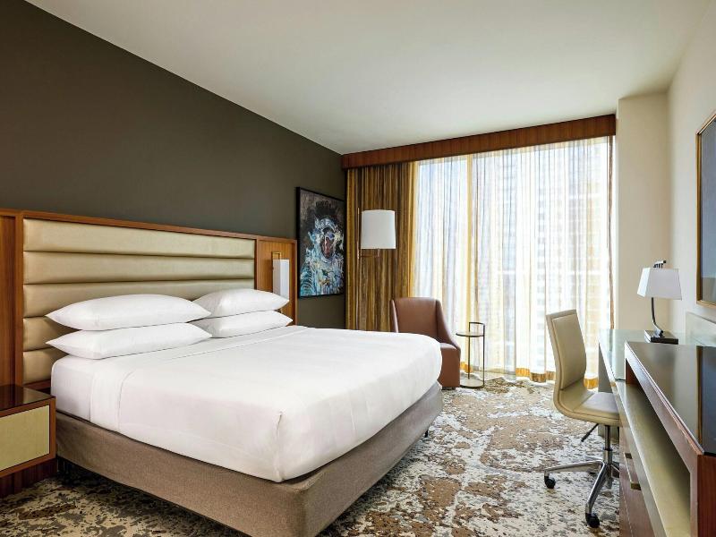 Marriott Marquis Houston image