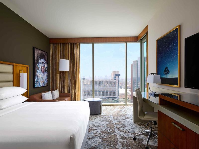 Marriott Marquis Houston image